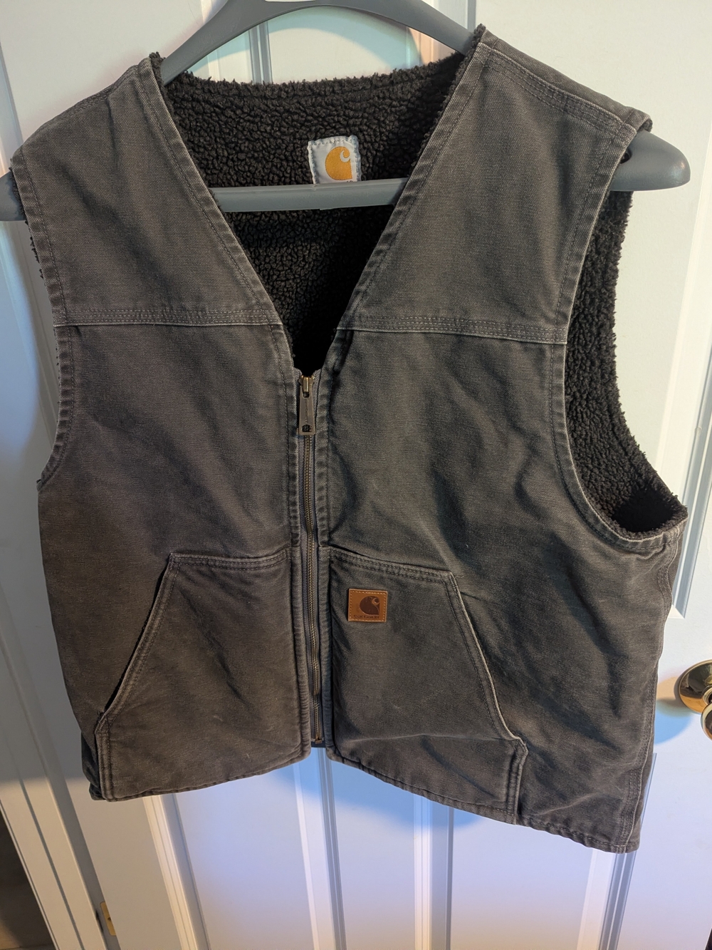 Carhartt V26 Gray With Black Sherpa-Lined Vest